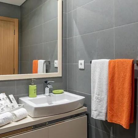 Casa Dos Filhos By Rent2u, Lda *