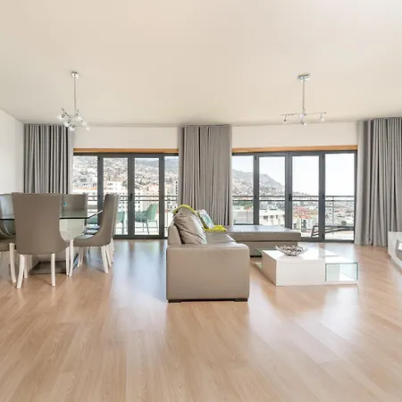 Casa Dos Filhos By Rent2u, Lda Funchal
