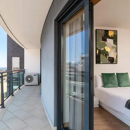 Apartman Casa Dos Filhos By Rent2u, Lda *