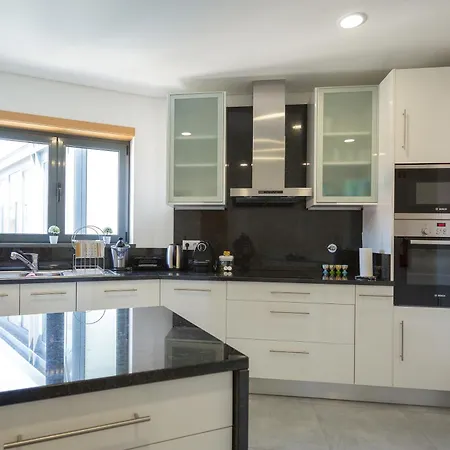 Lejlighed Casa Dos Filhos By Rent2u, Lda *