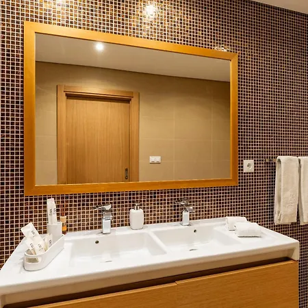 Casa Dos Filhos By Rent2u, Lda