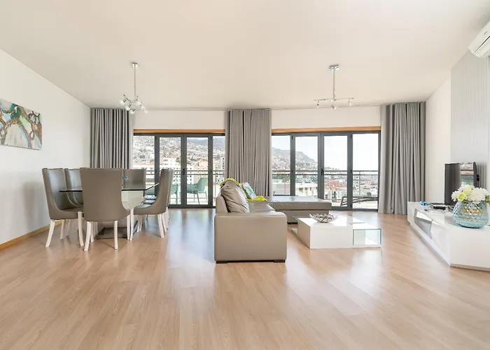 Casa Dos Filhos By Rent2u, Lda Funchal (Madeira)