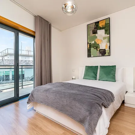 Apartment Casa Dos Filhos By Rent2u, Lda