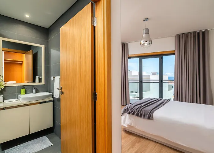 Casa Dos Filhos By Rent2u, Lda פונשל